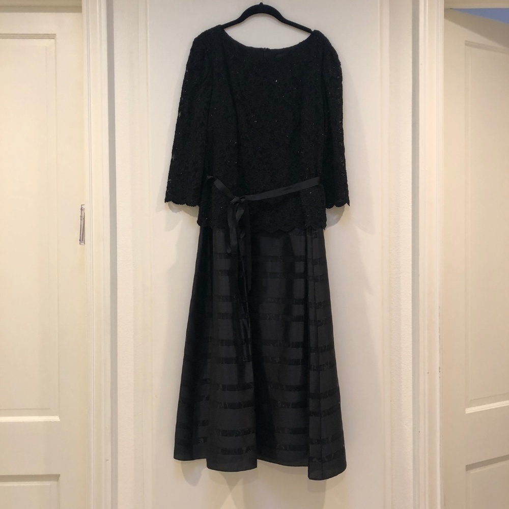 Alex Evenings Tea Length A-line Dress w/ Tie Belt